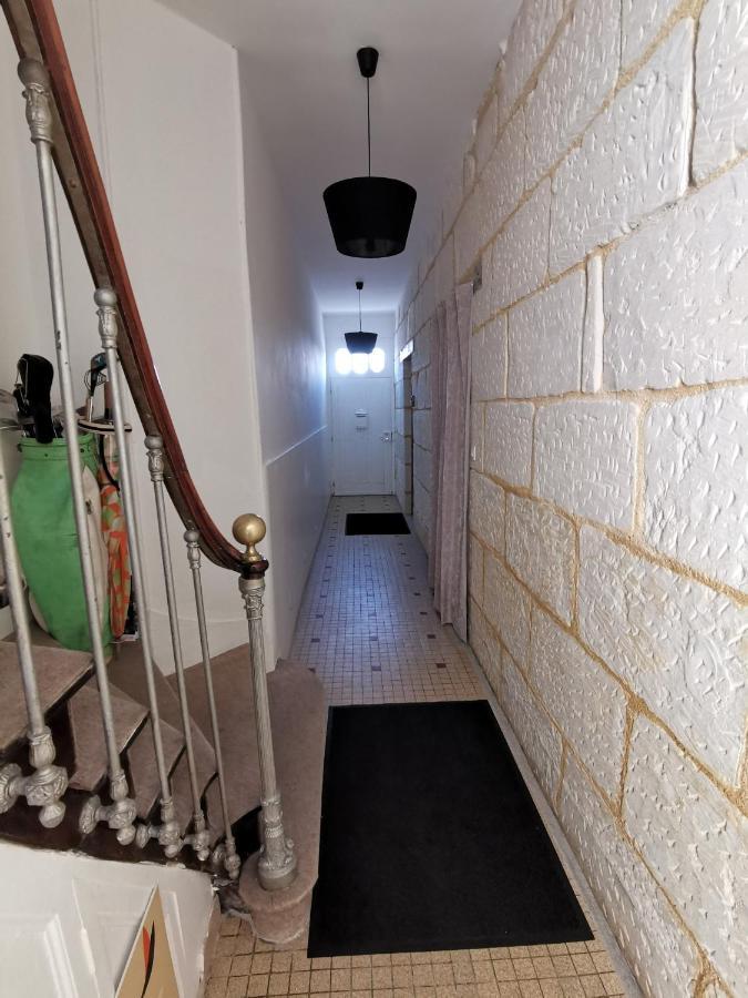 Passage Du Saumon Apartment มองตริชาด์ ภายนอก รูปภาพ