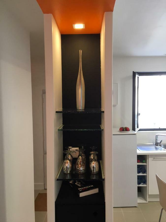 Passage Du Saumon Apartment มองตริชาด์ ภายนอก รูปภาพ